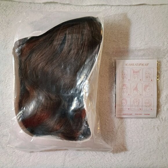 NWOT: Jiangtangfang Medium-Length Brown Wavy Wig - Picture 5 of 6